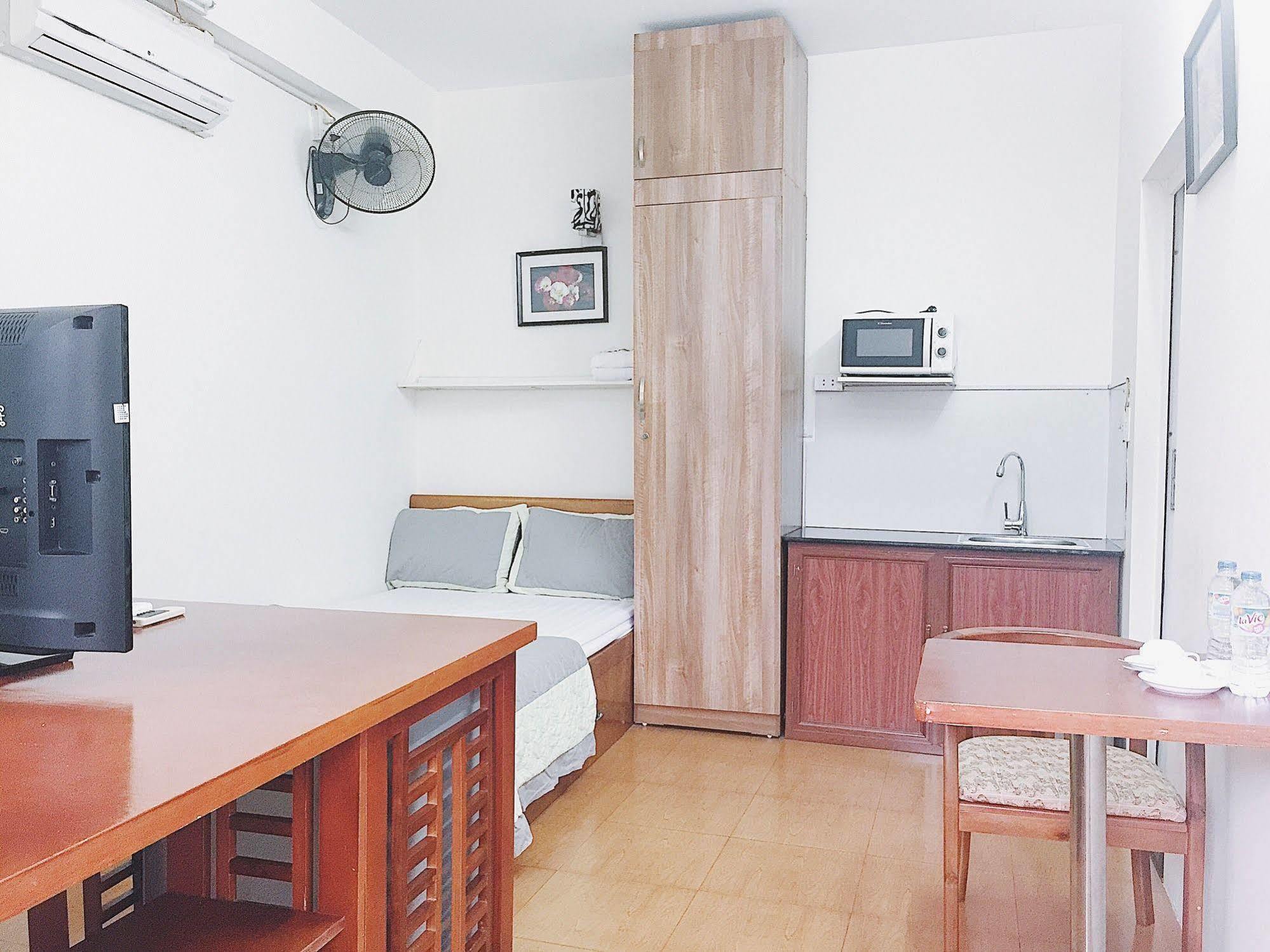 V-Studio Apartment 2 Hanoi Eksteriør bilde