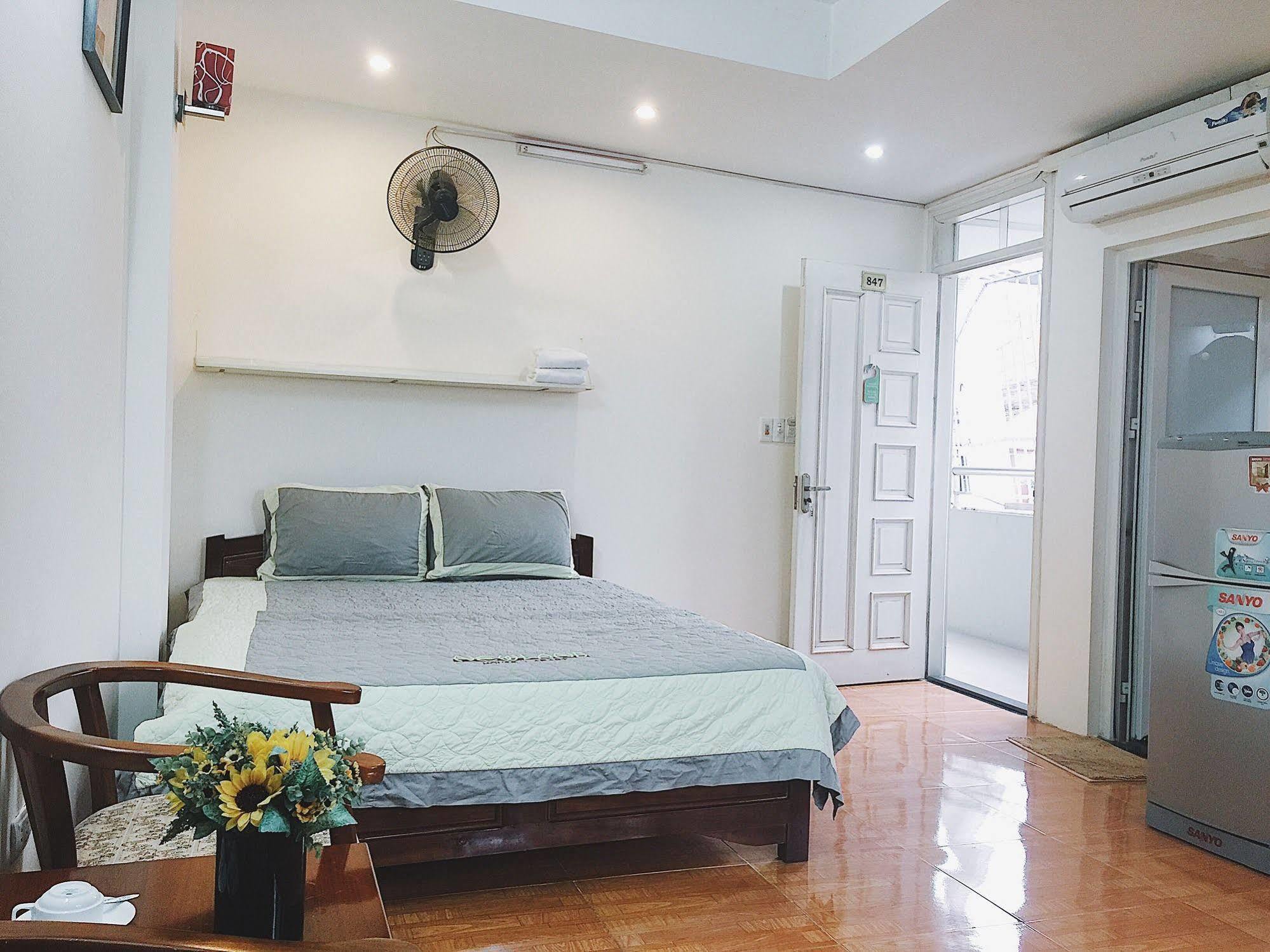 V-Studio Apartment 2 Hanoi Eksteriør bilde